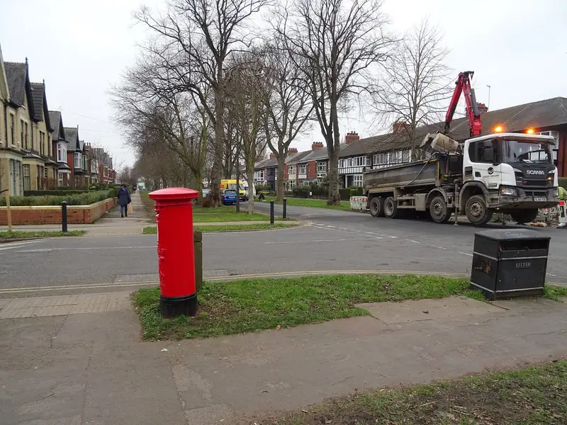 Westbourne Avenue, Hull, a tree-lined street in The Avenues
